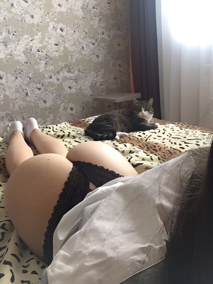 Эвелина привлекальеная девушка из Гороховца цена от 5000 руб