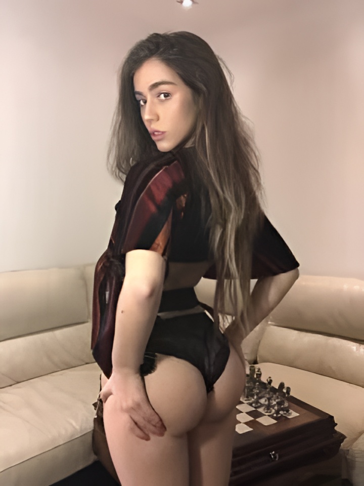 Роксана привлекательная девушка из Гороховца цена от 5000 руб