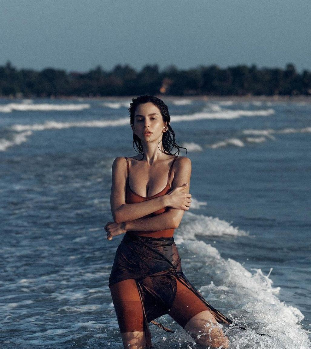 Иветта привлекальеная девушка из Гороховца цена от 6000 руб