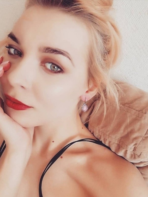 Ольга привлекательная девушка из Гороховца цена от 3500 руб