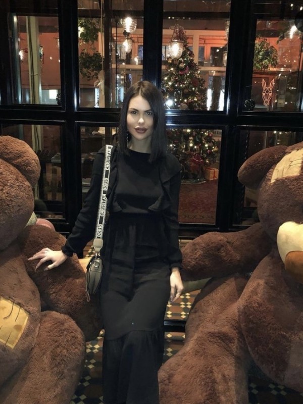 🎥 Марина привлекательная девушка из Гороховца цена от 3500 руб